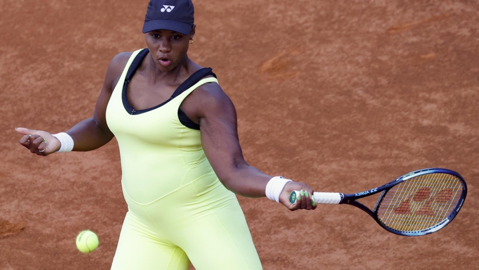 Taylor Townsend of the US in action during her woman's singles second round match against Jessica Pegula of US (not pictured) at the Italian Open tennis tournament in Rome, Italy, 11 May 2023. ANSA/FABIO FRUSTACI