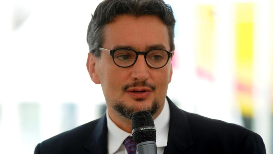 L'amministratore delegato di Kinder Giovanni Ferrero alla presentazione del Padiglione Kinder a Expo Milano 2015, 4 maggio 2015.  ANSA/STEFANO PORTA