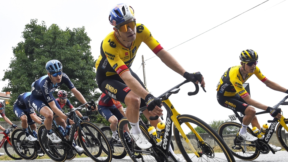 Gran Piemonte 2023 - 107th Edition - Borgofranco d'Ivrea - Favria 152 km - 05/10/2023 - Wout Van Aert (BEL - Jumbo - Visma) - photo Tommaso Pelagalli/SprintCyclingAgency©2023