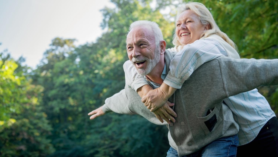Longevità: 8 abitudini che aiutano a vivere meglio e più a lungo