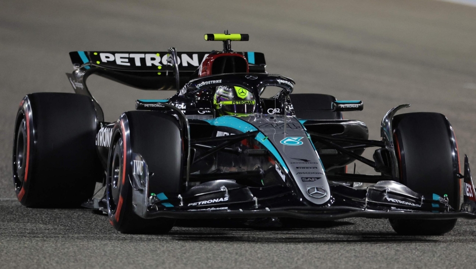 Mercedes' British driver Lewis Hamilton drives during the second practice session of the Bahrain Formula One Grand Prix at the Bahrain International Circuit in Sakhir on February 29, 2024. (Photo by Giuseppe CACACE / AFP)