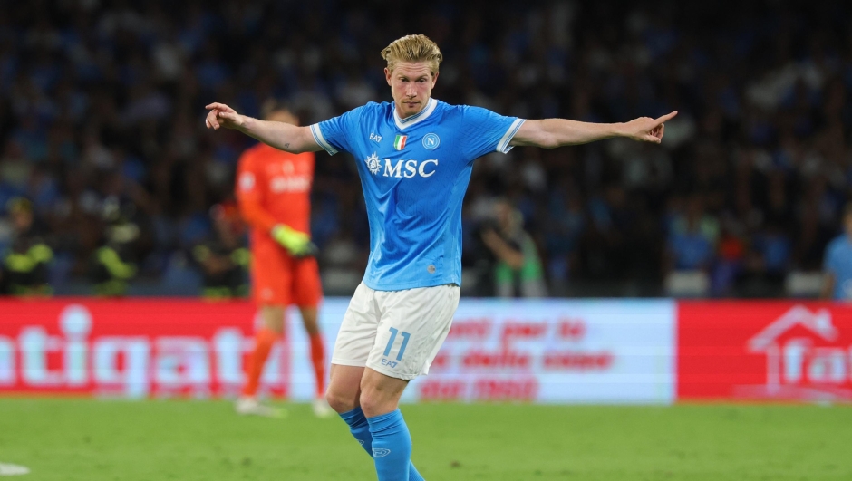 Napoli?s Kevin De Bruyne during the Serie A soccer match between Napoli and Cagliari at the Diego Armando Maradona Stadium in Naples, southern italy - Saturday , August 30 , 2025. Sport - Soccer . (Photo by Alessandro Garofalo/LaPresse)