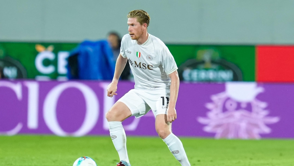 Kevin De Bruyne of SSC Napoli in action during the serie Serie A Enilive match between ACF Fiorentina and SSC Napoli at Stadio Artemio Franchi on September 13, 2025 in Florence, Italy  (Photo by Giuseppe Maffia/NurPhoto) (Photo by Giuseppe Maffia / NurPhoto via AFP)