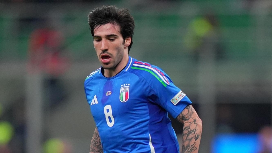 Italy's  Sandro Tonali  during the Uefa Nations League soccer match between Italy and Germany at the San Siro Stadium in Milan, north Italy - Thursday , Mach 20  , 2025 . Sport - Soccer . (Photo by Spada/LaPresse)