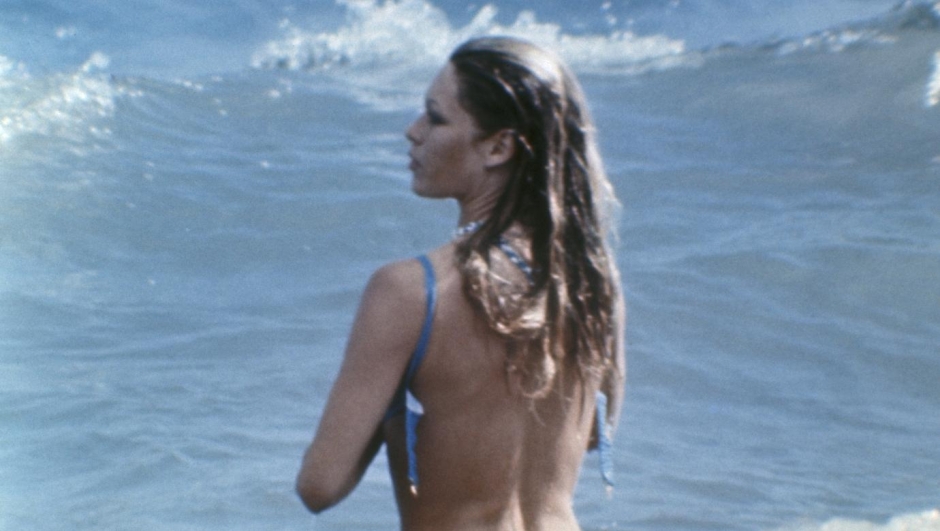 French actress Brigitte Bardot in Spain during the filming of 'Boulevard du Rhum', aka 'Rum Runners', 1971. (Photo by Keystone/Hulton Archive/Getty Images)