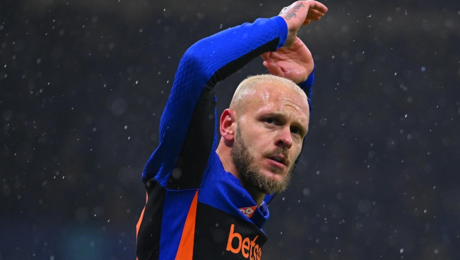   Federico Dimarco of FC Internazionale  reacts during the Serie A match between FC Internazionale and Pisa SC at Giuseppe Meazza Stadium on January 23, 2026 in Milan, Italy. (Photo by Mattia Pistoia - Inter/Inter via Getty Images)