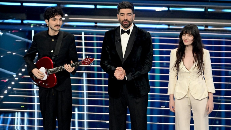 Pagelle Sanremo 2026 seconda serata diretta