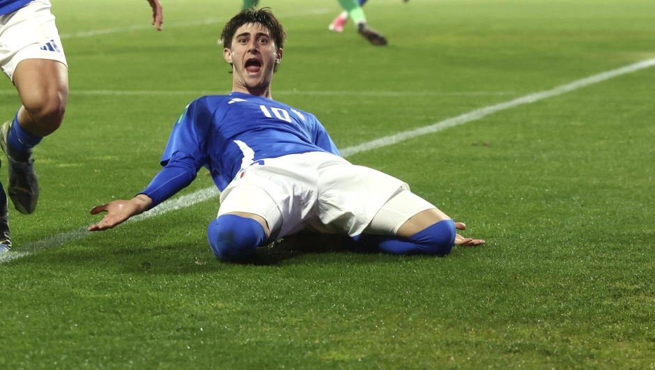  Mattia Liberali of Italy U19 celebrates  after scoring his team's second goal (2-1) during the Elite Round match between Italy U19 and Spain U19 at Stadio Nicola Ceravolo on March 22, 2025 in Catanzaro, Italy.  (Photo by FIGC/FIGC via Getty Images)