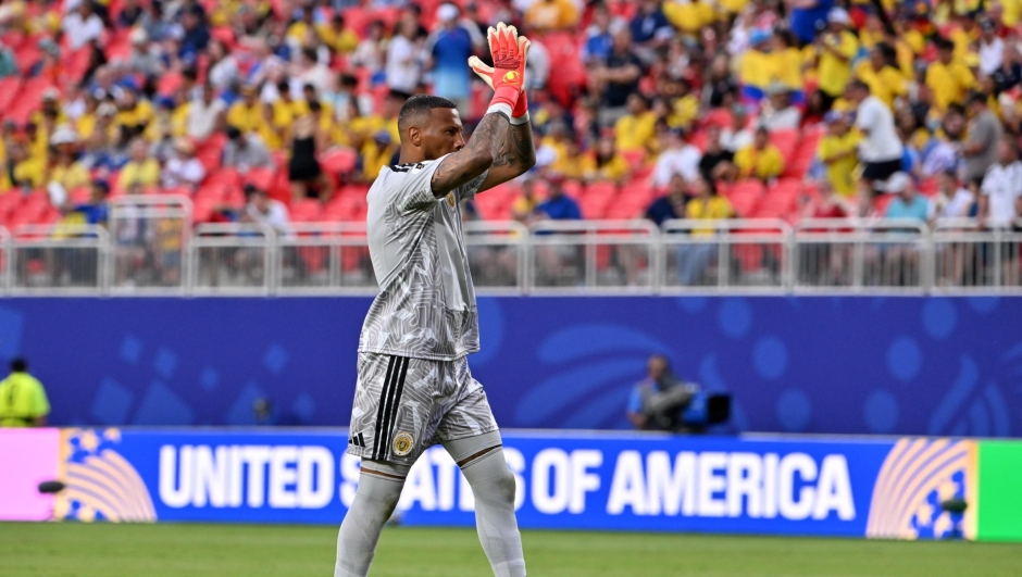 epa13053186 Goalkeeper Eloy Room of Curacao gestures during the FIFA World Cup 2026 group stage match Ecuador against Curacao, in Kansas City, USA, 20 June 2026.  EPA/AMY KONTRAS