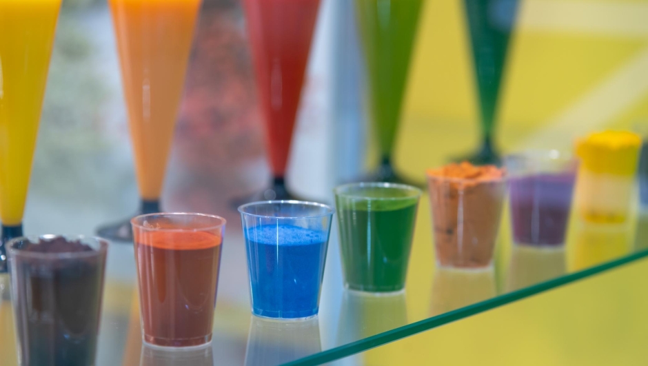 I coloranti artificiali fanno davvero male? Quali sono i rischi reali? Le risposte dell'esperta