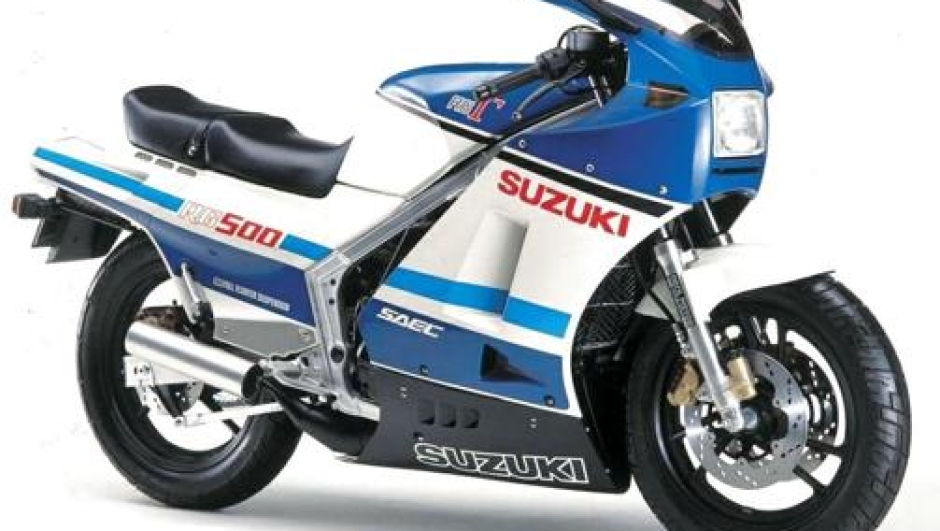  la Suzuki RG500 Gamma è senza dubbio la Regina di tutte le sportive a miscela