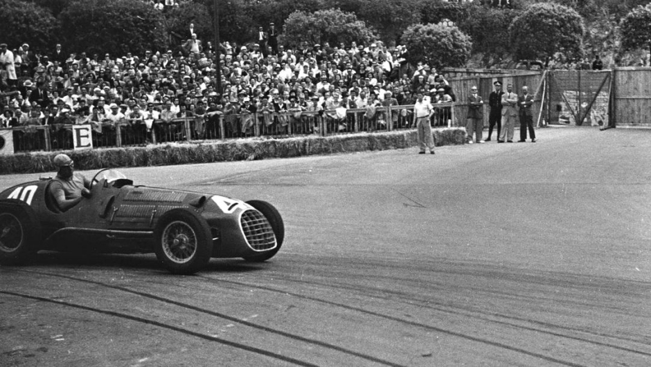 Ascari sulla Ferrari 125 F1 al GP Monaco 1950. Getty
