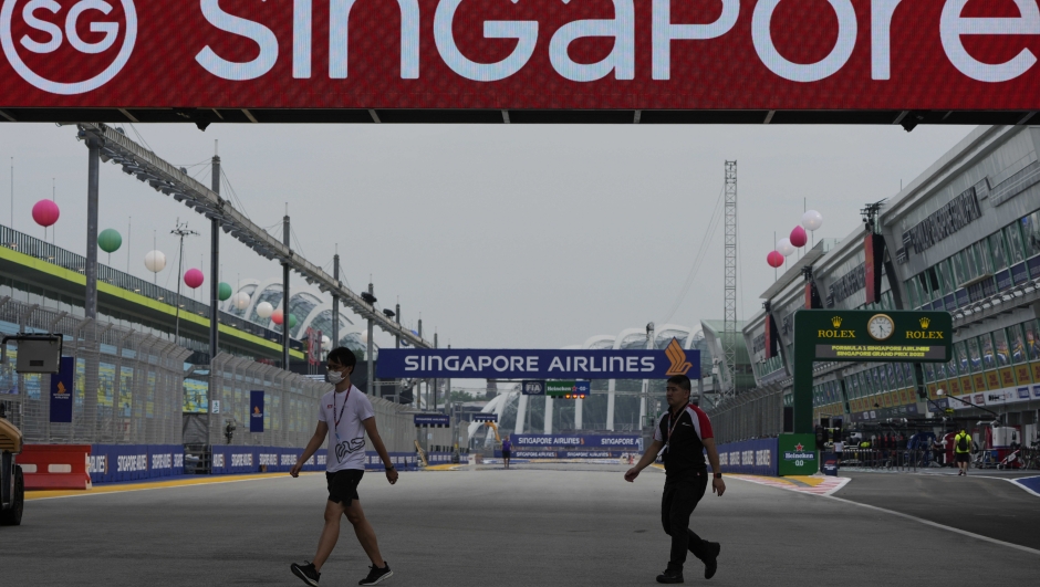 Una vista del tracciato di Singapore, tutto pronto per il GP. AP