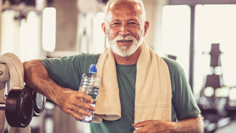 Le 3 attività fisiche migliori per chi ha 60 anni (e oltre)