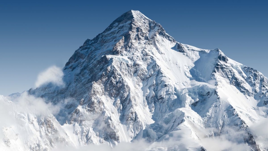 Precipita dalla cascata della Madonnina in Val d'Avio: morto alpinista 24enne