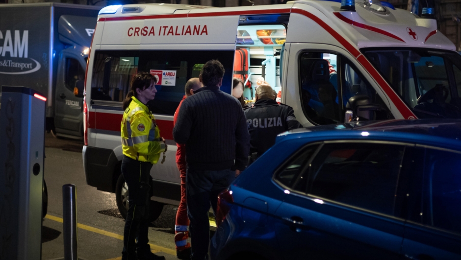 Accoltellamento in seguito a tentata rapina in viale Brianza a Milano, 6 marzo 2023. ANSA/Davide Canella