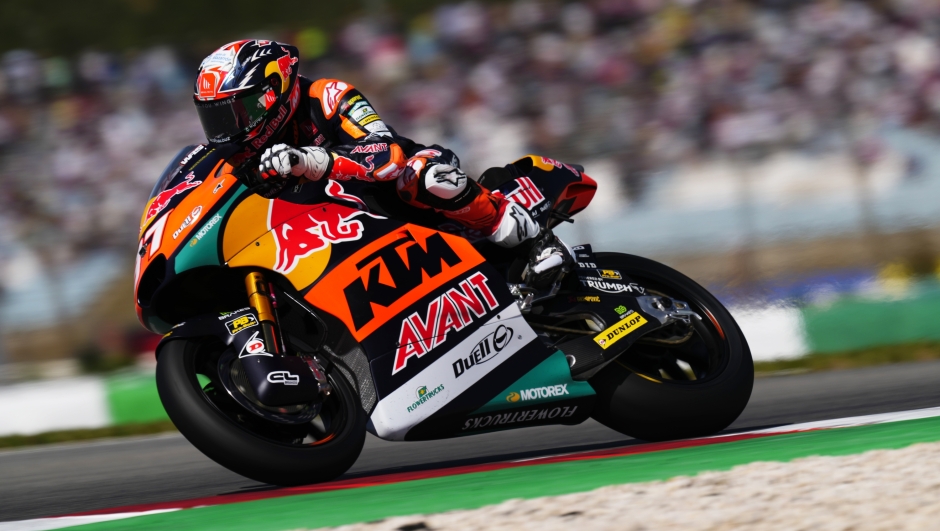 Moto2 rider Pedro Acosta of Spain steers his motorcycle during the Portugal Motorcycle Grand Prix, at the Algarve International circuit near Portimao, Portugal, Sunday, March 26, 2023. (AP Photo/Jose Breton)