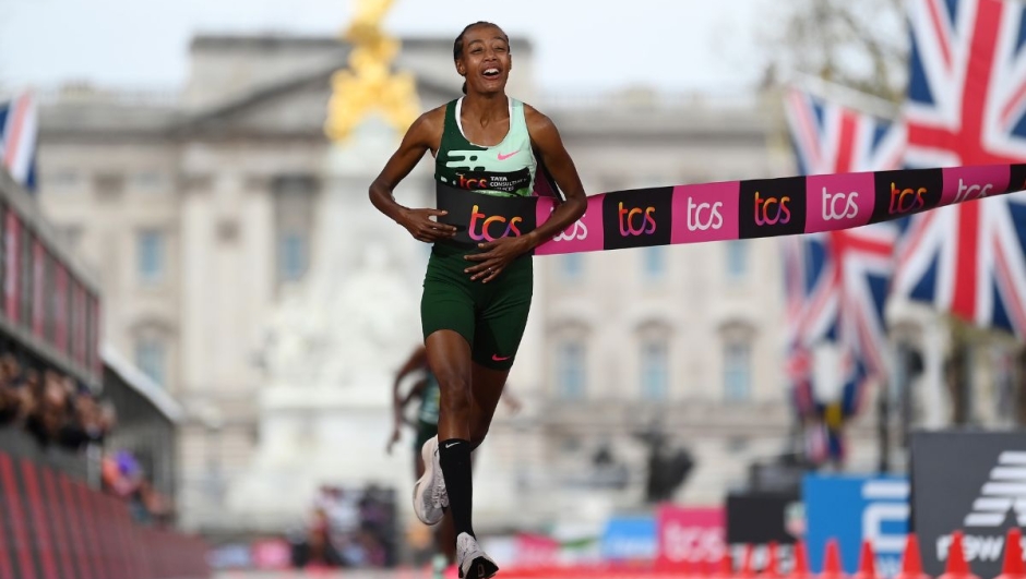 Sifan Hassan vincitrice Maratona di Londra 2023