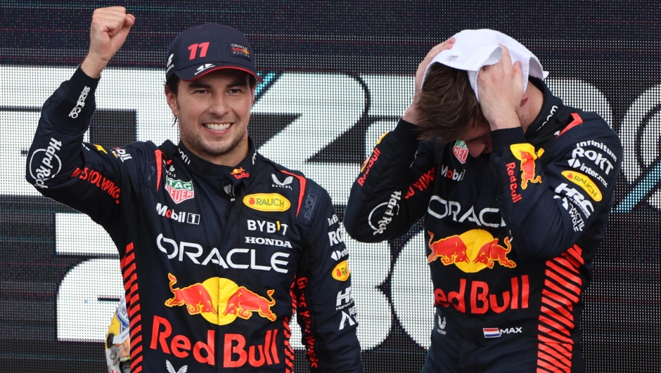 Da sinistra Perez e Verstappen sul podio di Baku. EPA