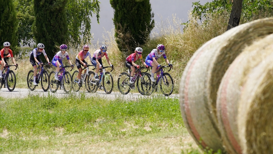 Giro d'Italia Donne 2022 - 33rd Edition - 4th stage Cesena - Cesena 120,9 km  04/07/2022 - Kristen Faulkner (USA - Team BikeExchange - Jayco) - photo Massimo Fulgenzi/PMG Sport/SprintCyclingAgency©2022