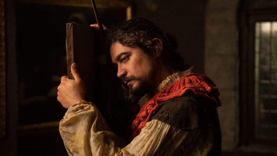 L'Ombra di Caravaggio, il film di Michele Placido debutta su Sky Cinema Uno e NOW