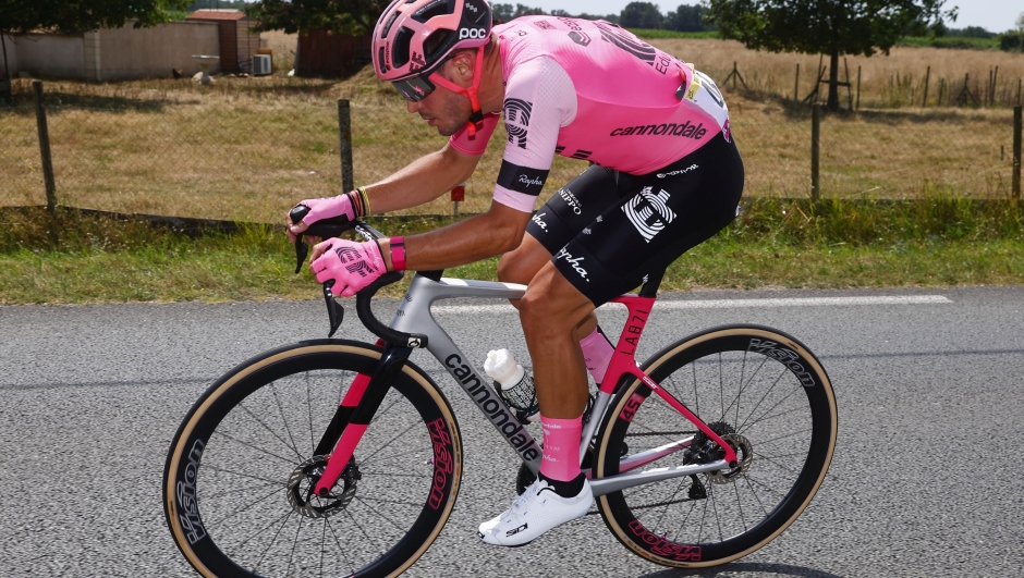 Tour de France 2023 - 110th Edition - 8th stage Libourne - Limoges 201 km - 08/07/2023 - Alberto Bettiol (ITA - EF Education - EasyPost) - photo Luca Bettini/SprintCyclingAgency©2023