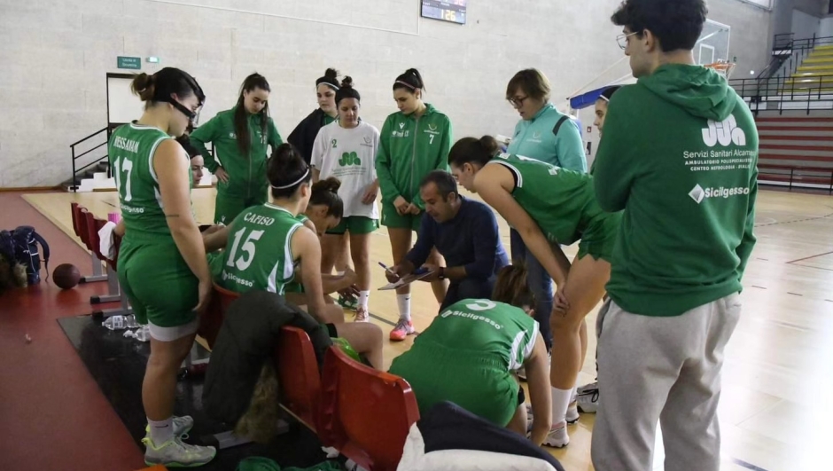Basket femminile Alcamo ospitano le avversarie