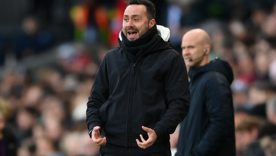 LONDON, ENGLAND - MARCH 02: Roberto De Zerbi, Manager of Brighton & Hove Albion, reacts during the Premier League match between Fulham FC and Brighton & Hove Albion at Craven Cottage on March 02, 2024 in London, England. (Photo by Alex Davidson/Getty Images)