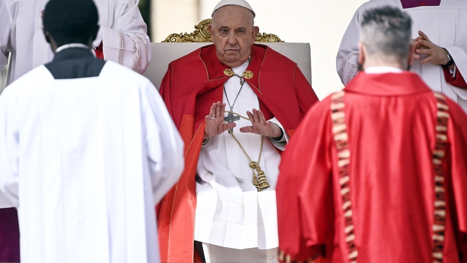 Pope Francis celebrates the Holy Mass of Palm Sunday in Saint Peter's Square, Vatican City, 24 March 2024. ANSA/RICCARDO ANTIMIANI (papa francesco, palme)