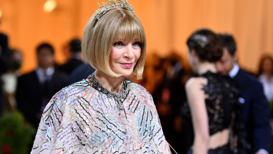(FILES) Vogue Editor-in-Chief Anna Wintour arrives for the 2022 Met Gala at the Metropolitan Museum of Art on May 2, 2022, in New York. The entertainment world hits the red carpet today, May 6, for the annual Met Gala, New York's party of the year that hosts a parade of superstars donning their most extravagant looks. The extravaganza's dress code this year is "The Garden of Time" -- which draws inspiration from the 1962 short story of the same name written by English writer J.G. Ballard, and is in essence about the ephemeral nature of beauty. (Photo by ANGELA WEISS / AFP)