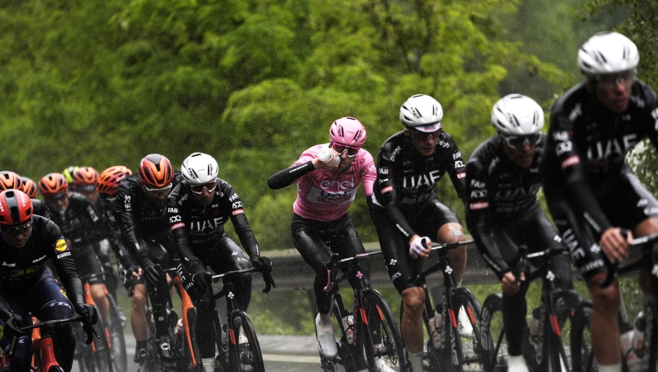 Pogacar Tadej (Team Uae Emirates) pink jersey, during the stage 16 of the Giro d'Italia from Livigno to Santa Cristina Val Gardena (Monte Pana) Italy - Tuesday, May 21, 2024 - Sport, Cycling (Photo by Fabio Ferrari / LaPresse)