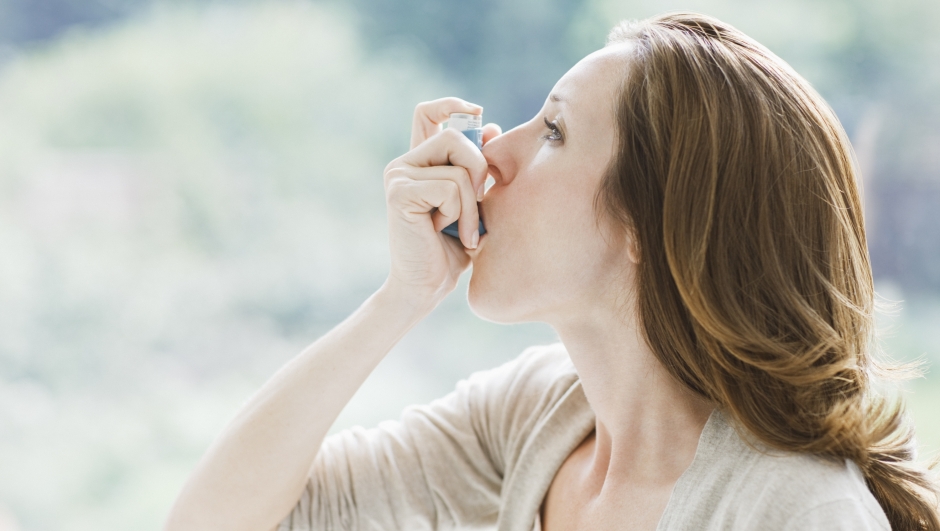 Caldo estremo e asma: la scienza spiega che legame c'è