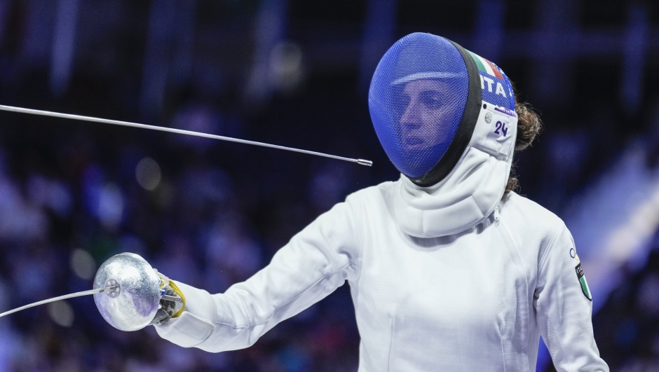 Italy's Elena Micheli competes in the women's individual fencing portion of Modern Pentathlon Summer Olympics at the 2024 Summer Olympics, Thursday, Aug. 8, 2024, in Villepinte, France. (AP Photo/Mosa'ab Elshamy)