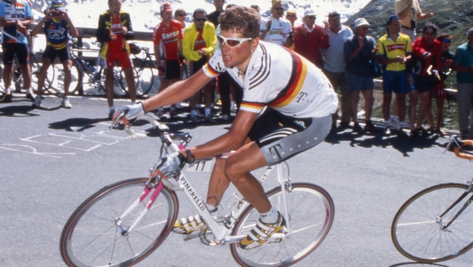 Giro d'Italia 1988 - 81st Edition - 18th stage Asiago - Selva di Val Gardena 215 km - 03/06/1998 - Jan Ullrich (GER - Telekom) - photo Roberto Bettini/BettiniPhoto©2000