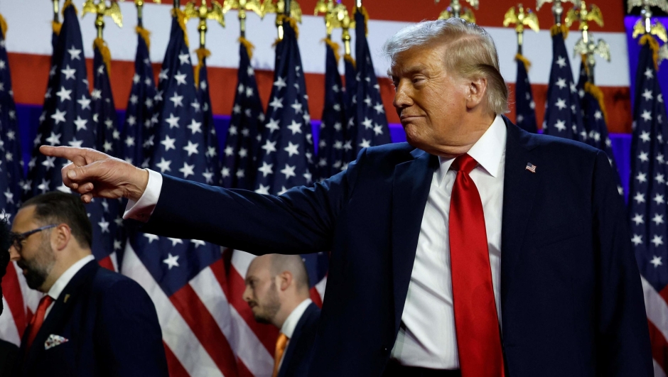 WEST PALM BEACH, FLORIDA - NOVEMBER 06: Republican presidential nominee, former U.S. President Donald Trump arrives to speak during an election night event at the Palm Beach Convention Center on November 06, 2024 in West Palm Beach, Florida. Americans cast their ballots today in the presidential race between Republican nominee former President Donald Trump and Vice President Kamala Harris, as well as multiple state elections that will determine the balance of power in Congress.   Chip Somodevilla/Getty Images/AFP (Photo by CHIP SOMODEVILLA / GETTY IMAGES NORTH AMERICA / Getty Images via AFP)