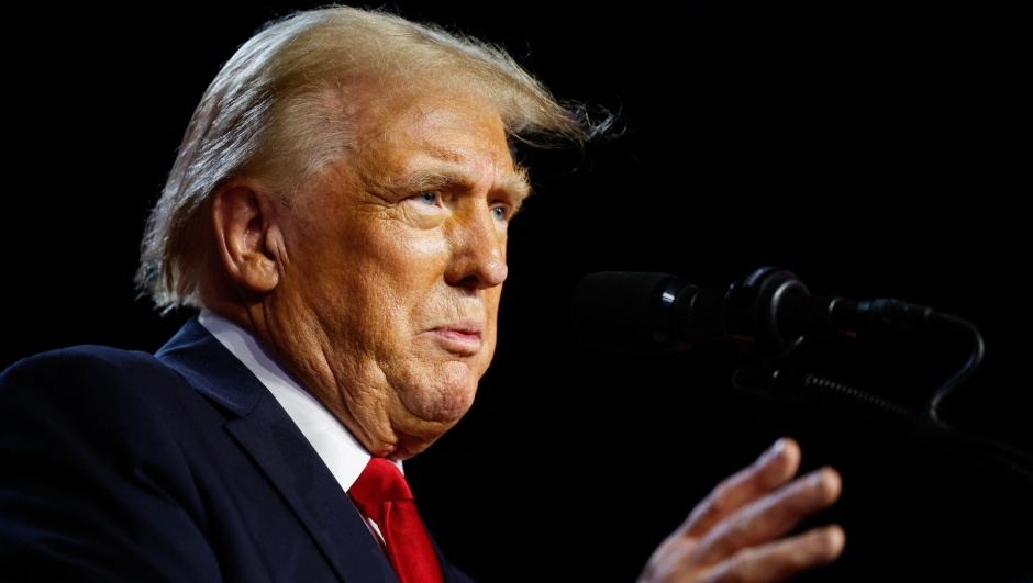 WEST PALM BEACH, FLORIDA - NOVEMBER 06: Republican presidential nominee, former U.S. President Donald Trump speaks during an election night event at the Palm Beach Convention Center on November 06, 2024 in West Palm Beach, Florida. Americans cast their ballots today in the presidential race between Republican nominee former President Donald Trump and Vice President Kamala Harris, as well as multiple state elections that will determine the balance of power in Congress.   Chip Somodevilla/Getty Images/AFP (Photo by CHIP SOMODEVILLA / GETTY IMAGES NORTH AMERICA / Getty Images via AFP)