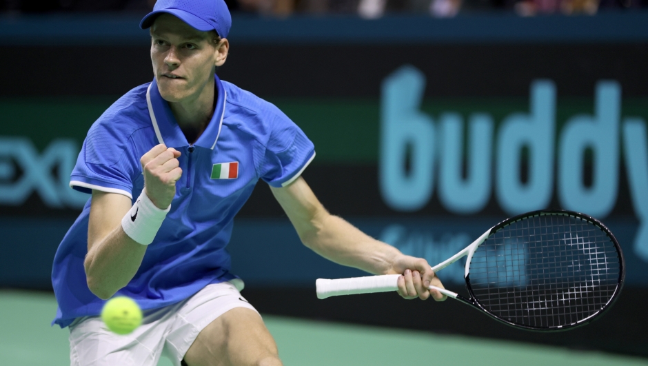 MALAGA, SPAIN - NOVEMBER 24: Jannik Sinner of Team Italy  celebrates a point ?in his single match against Tallon Griekspoor of Team Netherlands in the final tie between Italy and Netherlands during the Davis Cup Finals at Palacio de Deportes Jose Maria Martin Carpena on November 24, 2024 in Malaga, Spain. (Photo by Clive Brunskill/Getty Images for ITF)