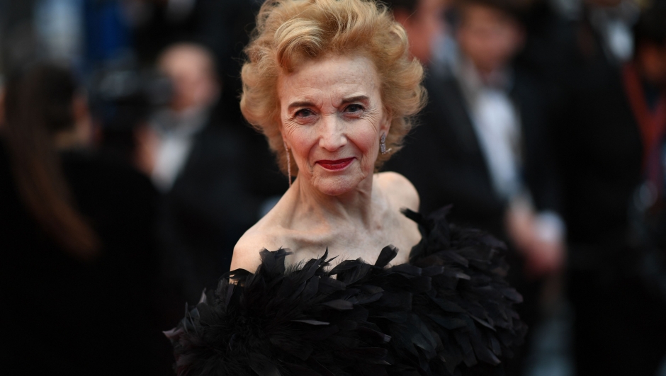 (FILES) Spanish actress Marisa Paredes arrives for the screening of the film "Dolor Y Gloria (Pain and Glory)" at the 72nd edition of the Cannes Film Festival in Cannes, southern France, on May 17, 2019. Paredes, with an extensive and applauded career, died at the age of 78, the Spanish Film Academy said December 17, 2024. (Photo by LOIC VENANCE / AFP)