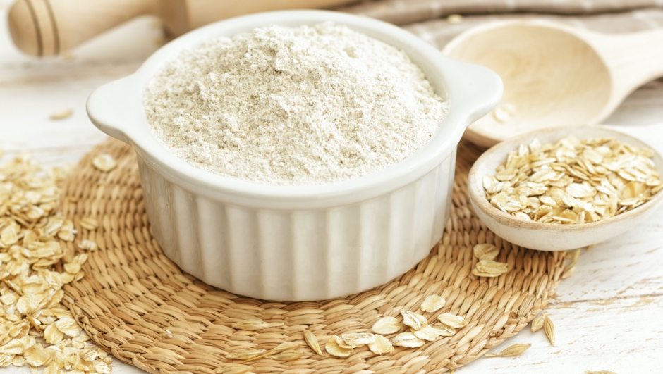 Oat flour