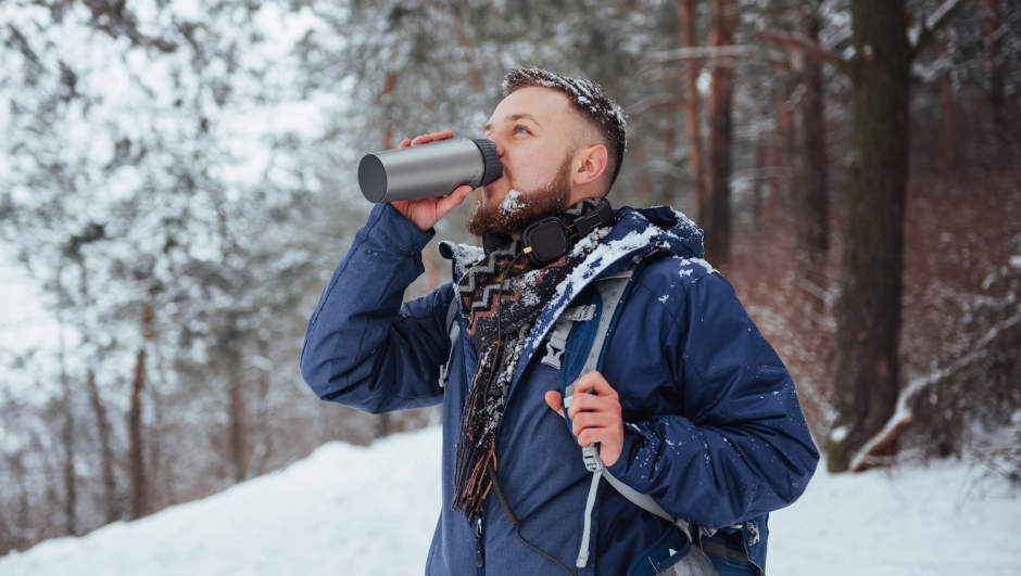 Neve nella borraccia? No, mangiarla fa male. Ecco perch