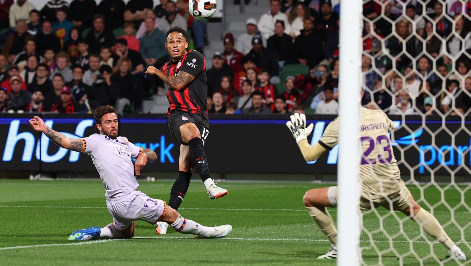 Noah Okafor of AC Milan shoots on goal during the match between Perth Glory and AC Milan at HBF Park on July 31, 2025 in Perth, Australia. (Photo by Paul Kane/Getty Images)