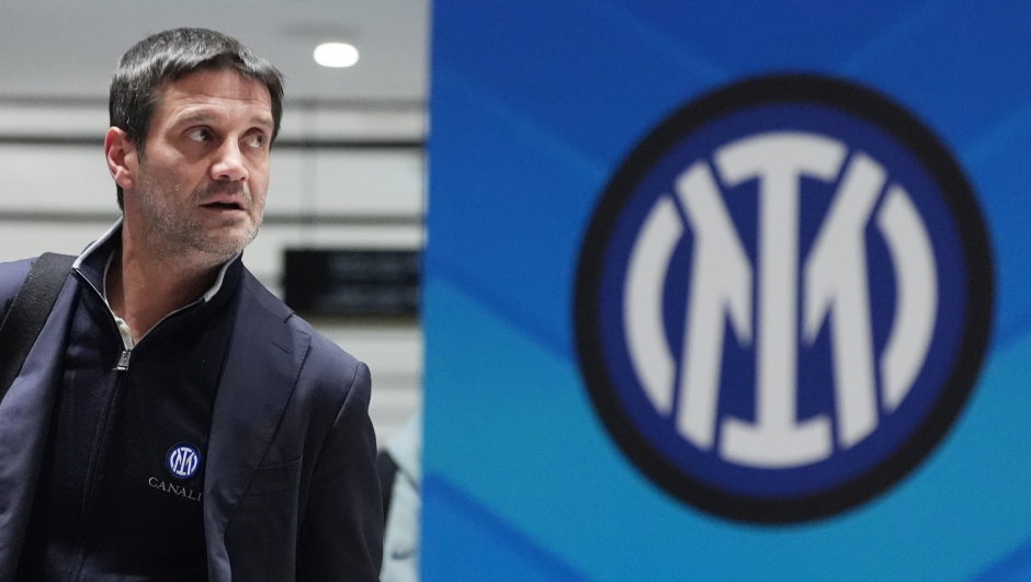 Inter Milanâs head coach Cristian Chivu arrives at Riyadh Airport ,  Saudi Arabia - EA Sports FC italian Supercup 2025/2026 Sport, Soccer -  Wednesday ,  December 17 , 2025 (Photo by Spada/LaPresse)