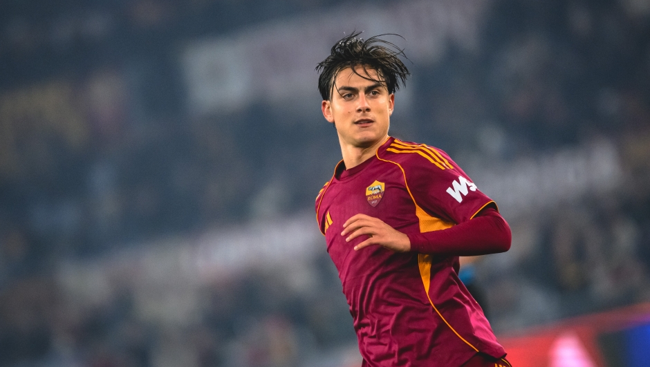  Paulo Dybala during the Serie A match between AS Roma and Genoa CFC at Stadio Olimpico on December 29, 2025 in Rome, Italy. (Photo by Fabio Rossi/AS Roma via Getty Images)