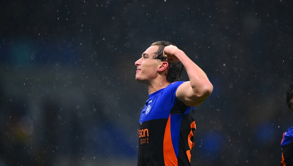    Pio Esposito of FC Internazionale celebrates after scoring the goal during the Serie A match between FC Internazionale and Pisa SC at Giuseppe Meazza Stadium on January 23, 2026 in Milan, Italy. (Photo by Mattia Pistoia - Inter/Inter via Getty Images)