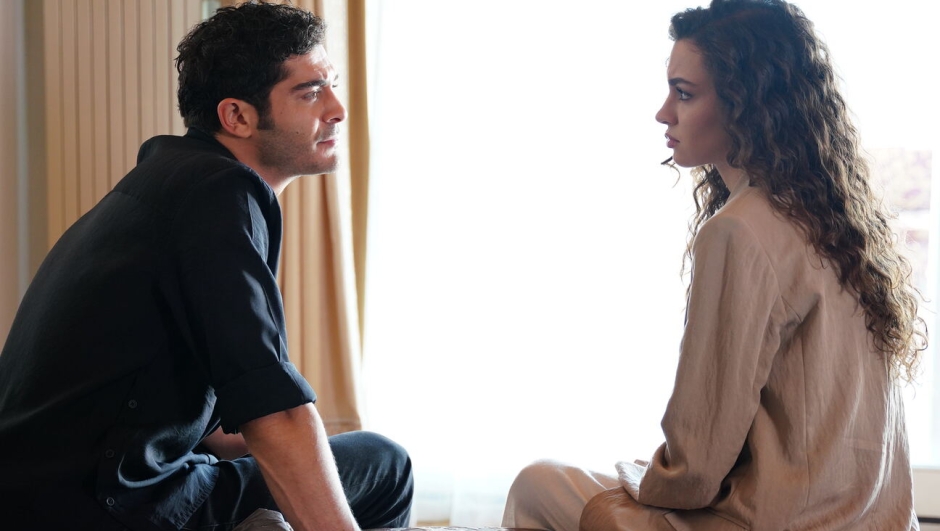 Forbidden Fruit e Racconto di una Notte le anticipazioni del 25 maggio