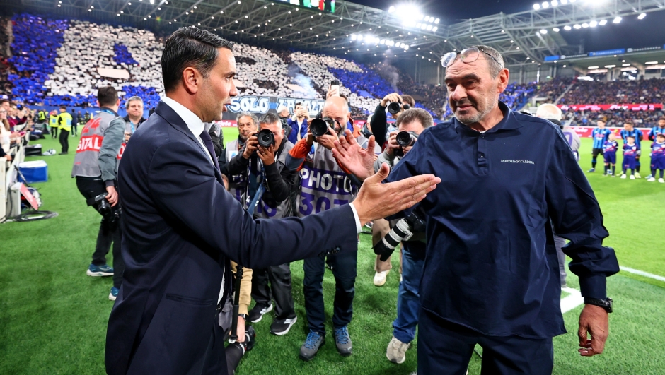 Atalanta's coach Raffaele Palladino (L) and Lazio's coach Maurizio Sarri (R) during Italian Cup semi-final 2nd leg soccer match between Atalanta BC vs SS Lazio at New Balance Arena in Bergamo, Italy, 22 April 2026. ANSA/MICHELE MARAVIGLIA