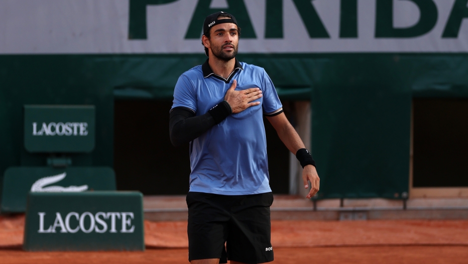  Matteo Berrettini of Italy celebrates victory against Francisco Comesana of Argentina during their Men's Singles third round match on Day Seven of the 2026 French Open at Roland Garros on May 30, 2026 in Paris, France. (Photo by Matthew Stockman/Getty Images)