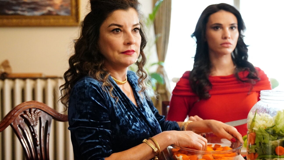 Forbidden Fruit, Far Away e Racconto di una notte le anticipazioni del 12 giugno