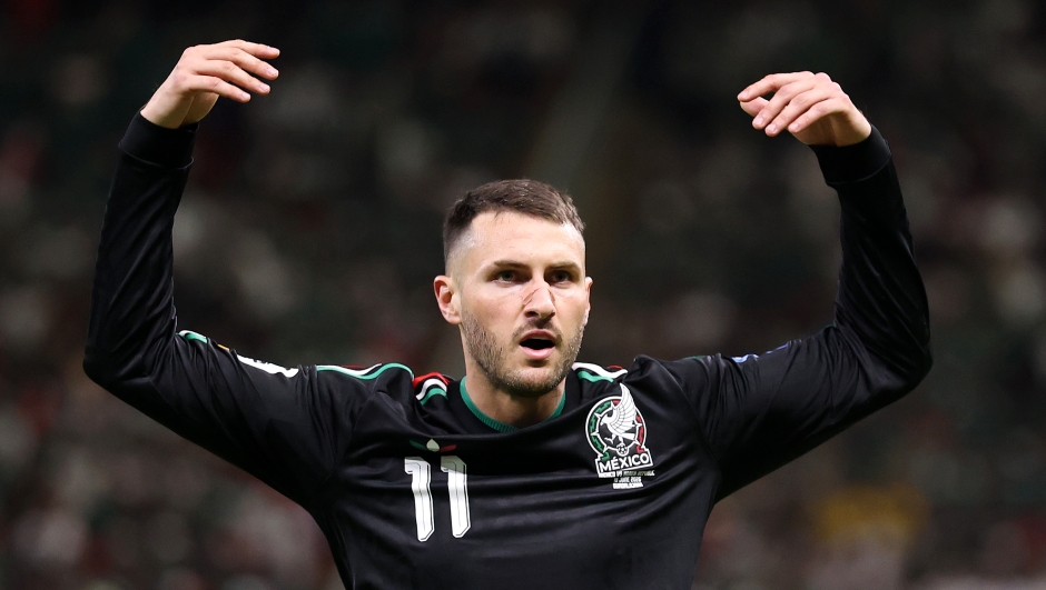ZAPOPAN, MEXICO - JUNE 18: Santiago Gimenez #11 of Mexico reacts during the FIFA World Cup 2026 Group A match between Mexico and Korea Republic at Guadalajara Stadium on June 18, 2026 in Guadalajara, Mexico. (Photo by Luke Hales/Getty Images)