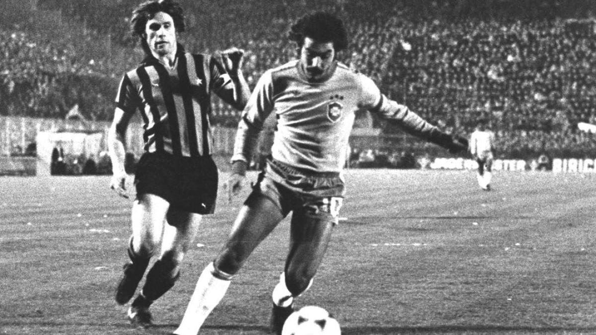 Baffi da divo e sinistro da... dio. Gli 80 anni di Rivelino